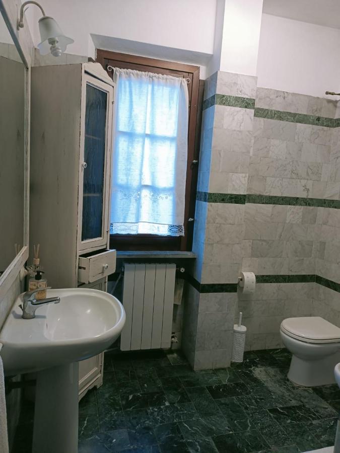 Pirro & Sharon House Panzió Pianore Kültér fotó